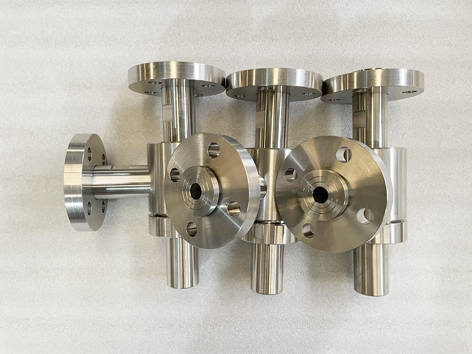 凱澤金屬深談鈦法蘭鈦閥門的標準工藝與加工注意事項